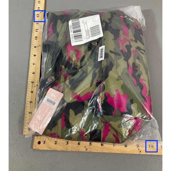 Lug Tenor 2pc Women's Crossbody Travel Pouch - Durable, Camo Orchid - Picture 4 of 7